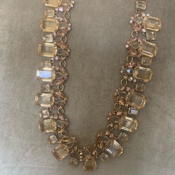 J Crew Cluster drop stone necklace peach color - Picture 6 of 9